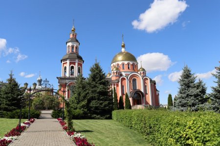 В Саратове обустроили восемнадцатый родник на Кумысной поляне 