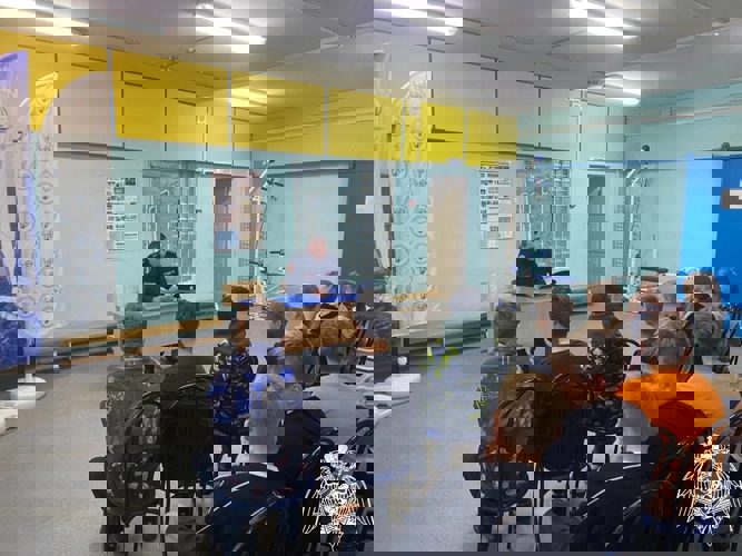 Офицер Росгвардии провел лекцию по правилам антитеррористической защищенности