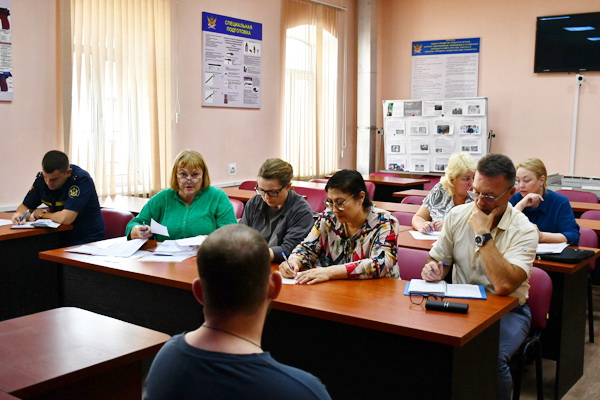 Председатель и члены нового шестого состава ОНК впервые посетили СИЗО-1 УФСИН России по Амурской области