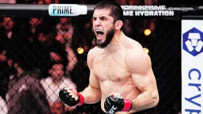 Ислам Махачев