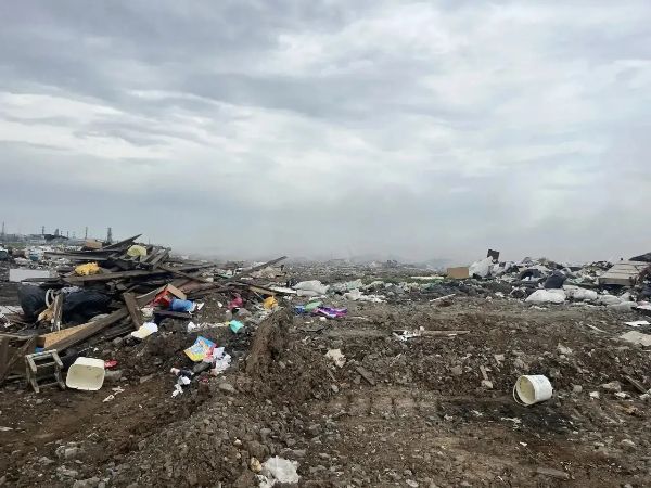 На мусорном полигоне в Новошахтинске вспыхнули отходы
