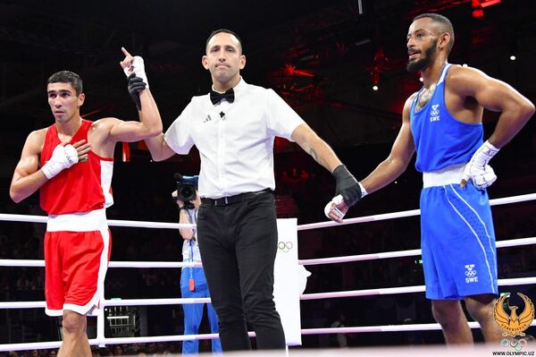 Представитель сборной Узбекистана по боксу Абдумалик Халоков (-57 кг) свой первый бой завершил с успехом. - Sputnik Узбекистан