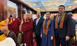 Делегация Бурятии участвует в 20-м фестивале День Организации Объединенных Наций Весак, который проходит во Вьетнамской буддийской академии в Хошимине