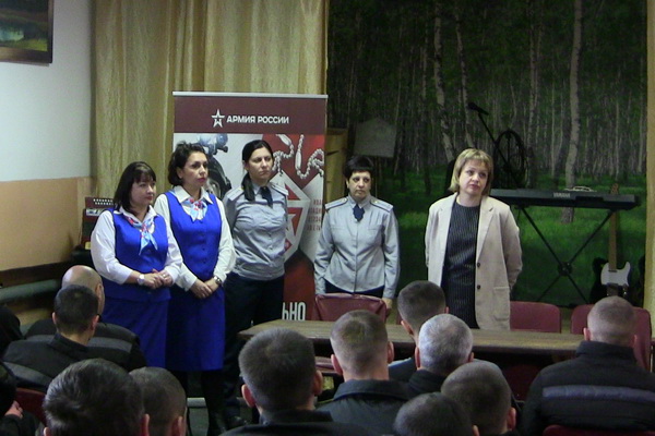 В исправительной колонии №2 УФСИН России по Амурской области состоялась ярмарка вакансий для осужденных