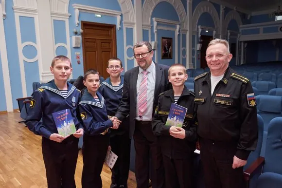 Геращенко в НВМУ (144)