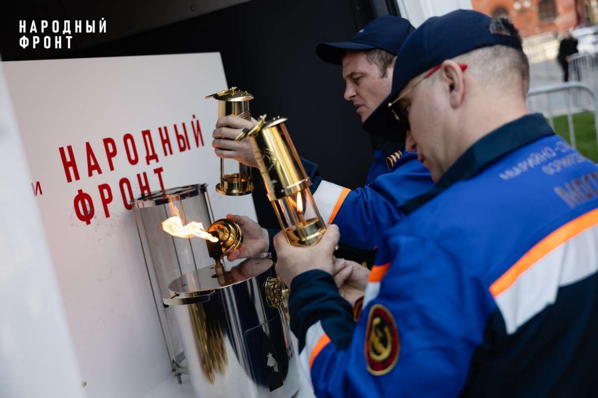 «Огонь памяти» с Могилы Неизвестного Солдата доставили в Нижний Новгород