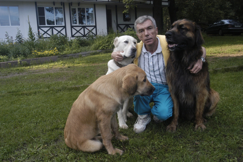 Юрий Николаев