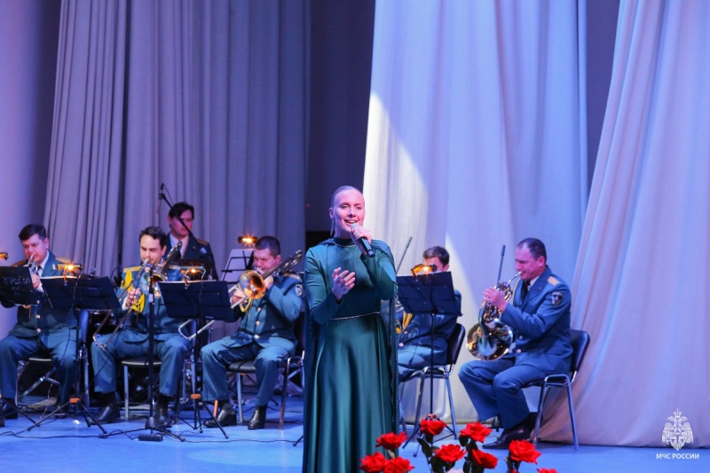 Праздничный концерт ко Дню гражданской обороны