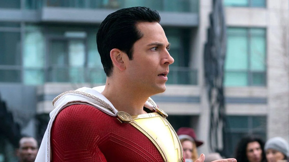 Топ 3 шазам. Закари Левай Шазам. Захари Леви Шазам. Zachary Levi Shazam. Закари Левай Шазам 2.