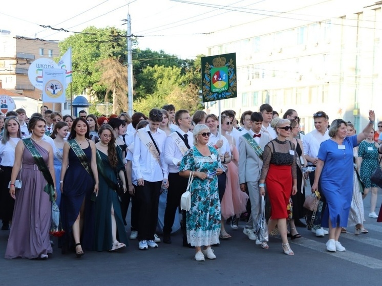 Праздник выпускников прошел в Калуге