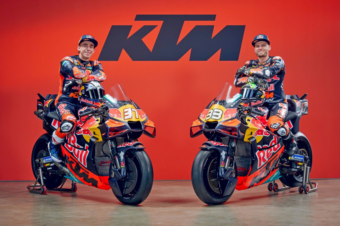 Педро Акоста и Брэд Биндер © Red Bull KTM Factory Racing