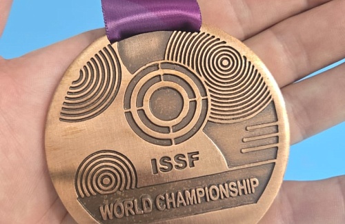 Первая медаль на Чемпионате мира!