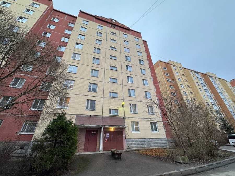 Восемь лифтов капитально отремонтировали в Гатчине 