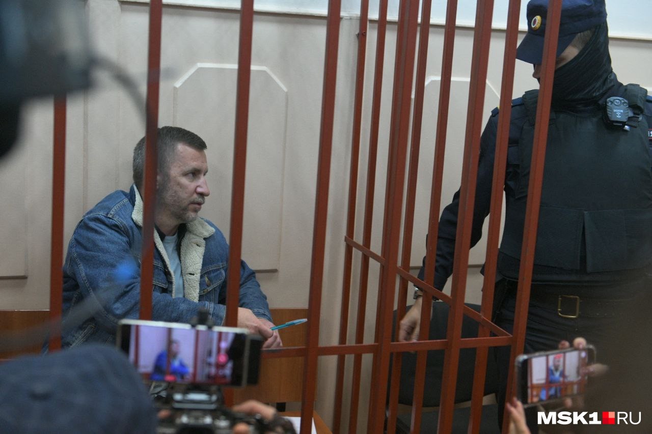 Навальный в списке террористов. Сергея Удальцова внесли в перечень террористов.