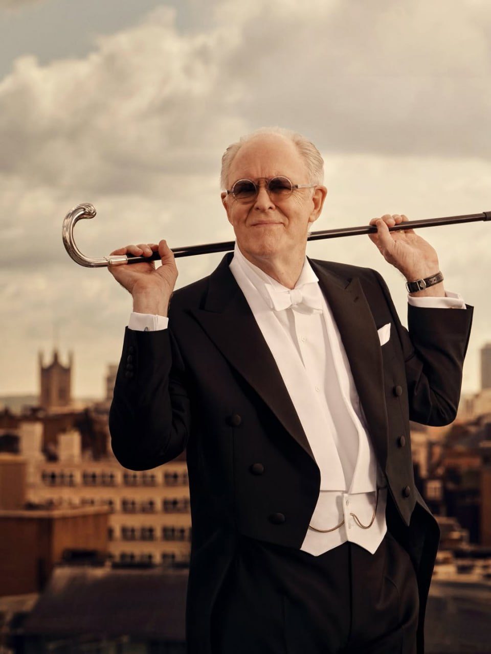 Отдел кадров: Рената Литвинова, Софи Тёрнер и Сабрина Карпентер Отдел кадров: Рената Литвинова, Софи Тёрнер и Сабрина Карпентер