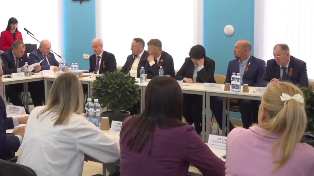 Депутаты Брянской облдумы посетили Дятьковский район