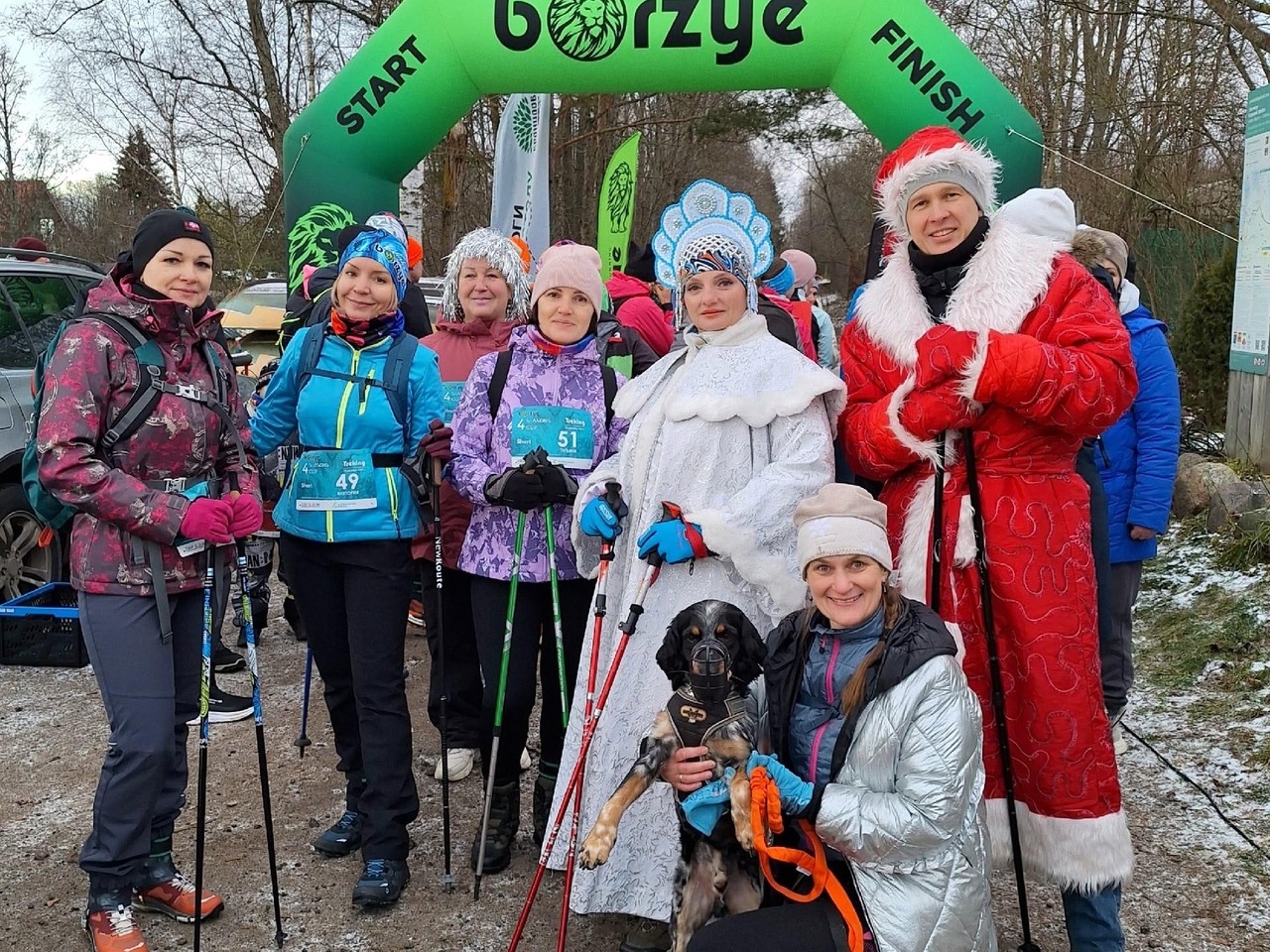 С рюкзаком и собакой наперегонки: в Кобоне прошёл зимний трекинг и дог-трекинг 