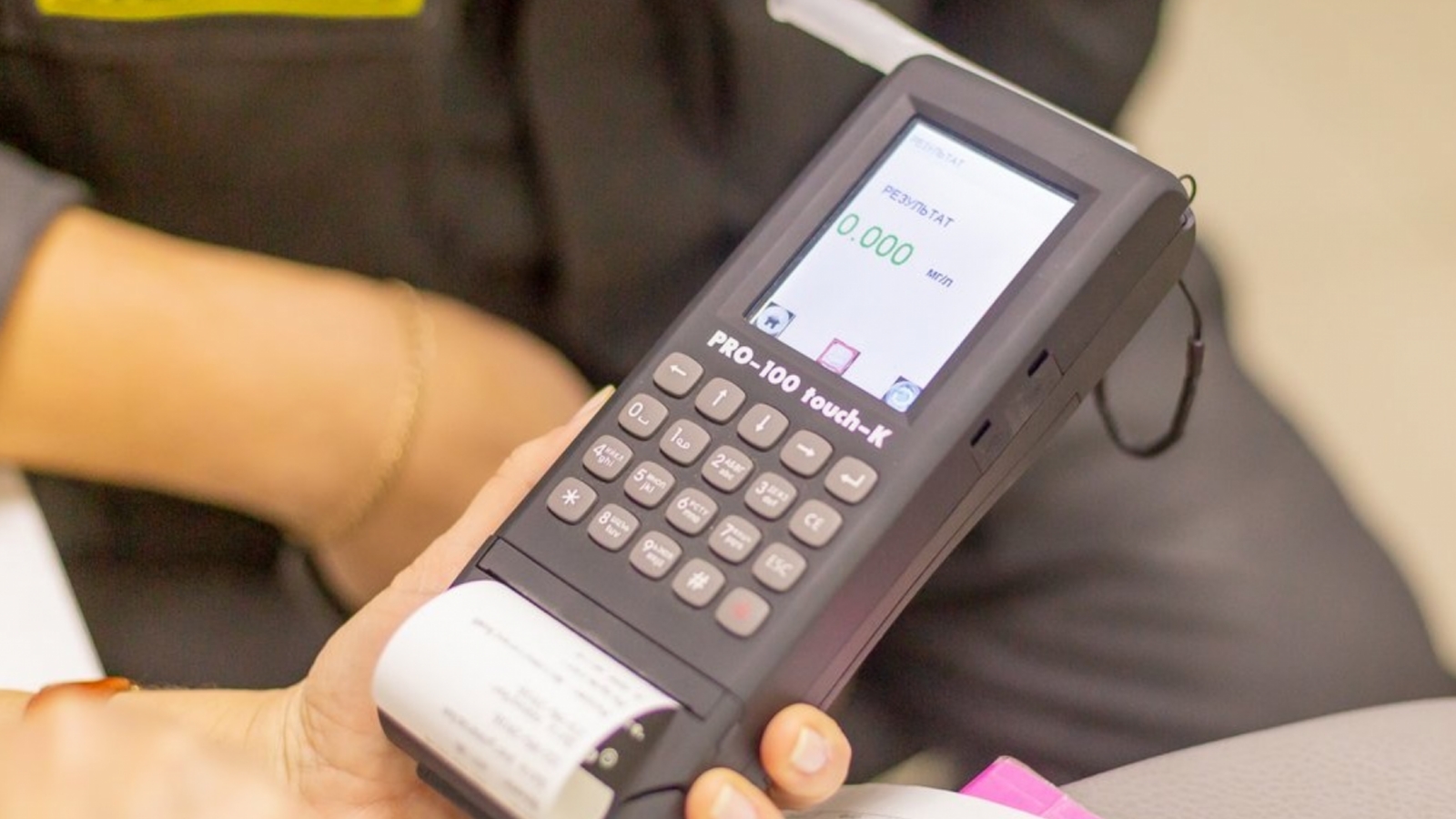 алкотестер "алкотектор" pro 100 touch-m. алкотектор pro-100 touch-k. алкометра “алкотектор” pro-100touch-m. алкотестер pro-100 touch. алкотектор анализатор паров эталона.