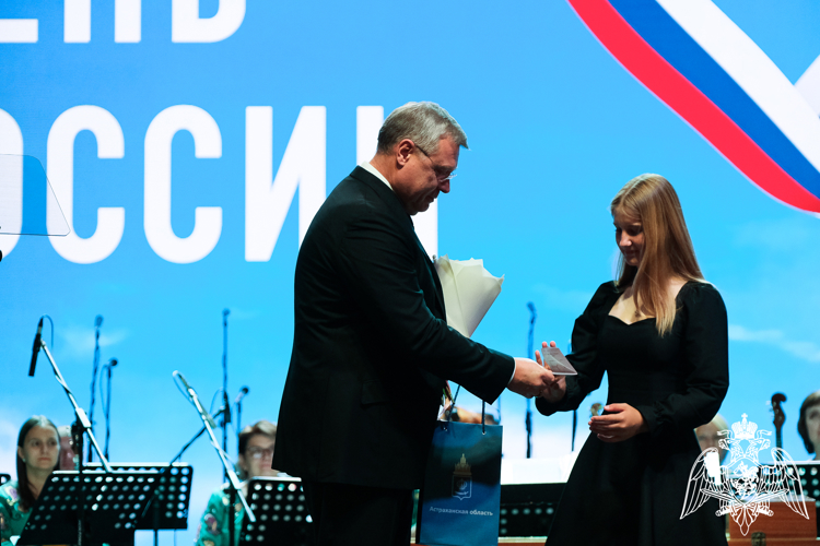 Росгвардейцы посетили торжественный приём, посвящённый Дню России, в Астрахани