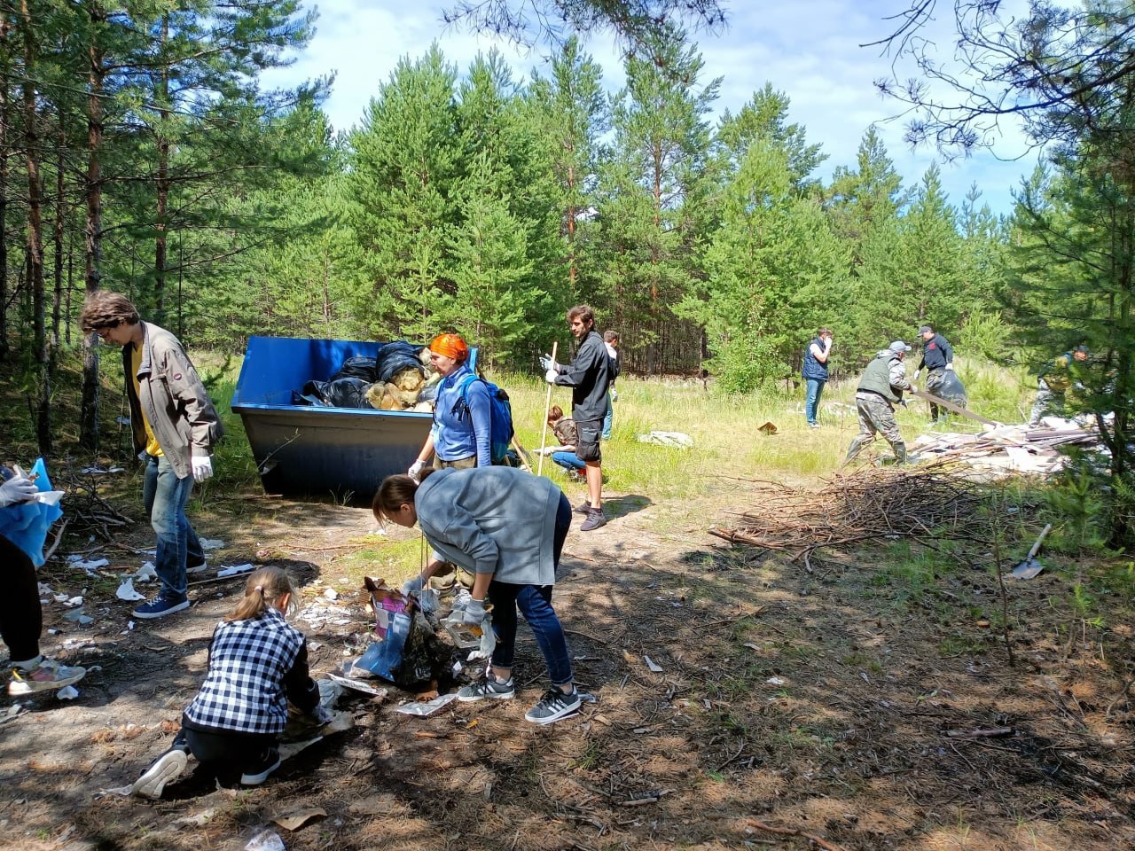 Фото субботника в городе