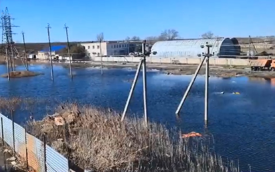 Коммунальщиков привлекут к ответственности за аварийный разлив воды в Астрахани