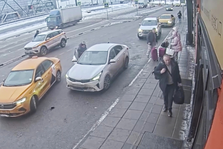 Появились подробности вербовки исполнителя покушения на генерала Алексеева