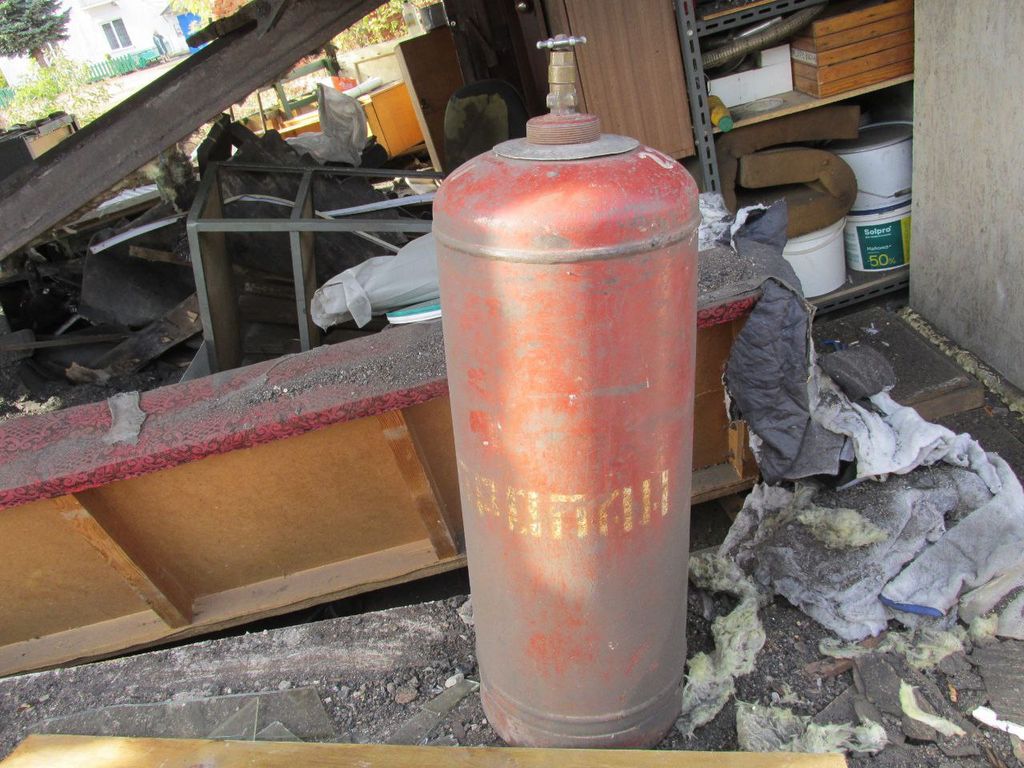 В Оренбургской области в гараже взорвался газовый баллон. Есть пострадавший