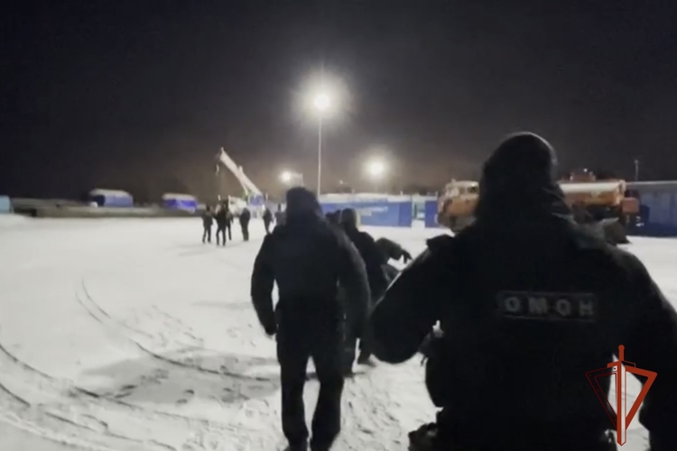 На территории Омской области полицией при силовой поддержке спецназа Росгвардии проведено оперативно-профилактическое мероприятие «Жилой сектор»