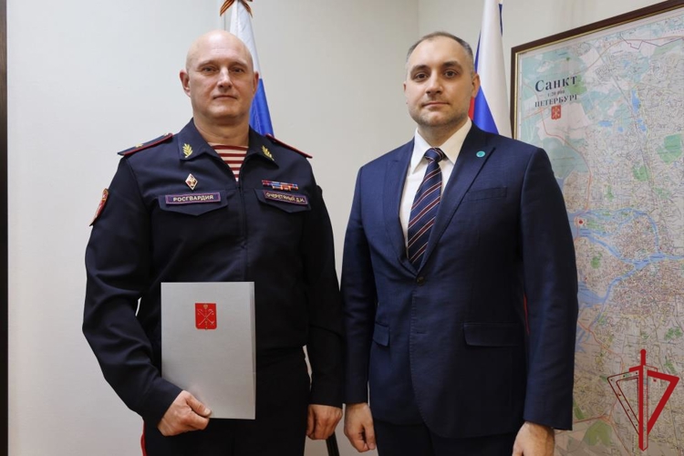 Вице-губернатор Санкт-Петербурга поблагодарил ГУ Росгвардии за участие в проведении 