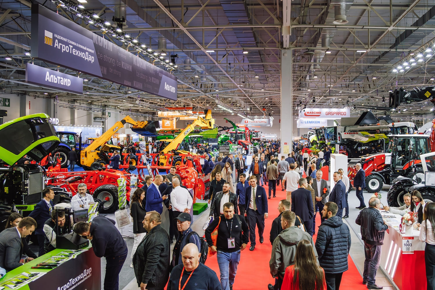 НИИМА «Прогресс» представил собственные разработки для аграриев России