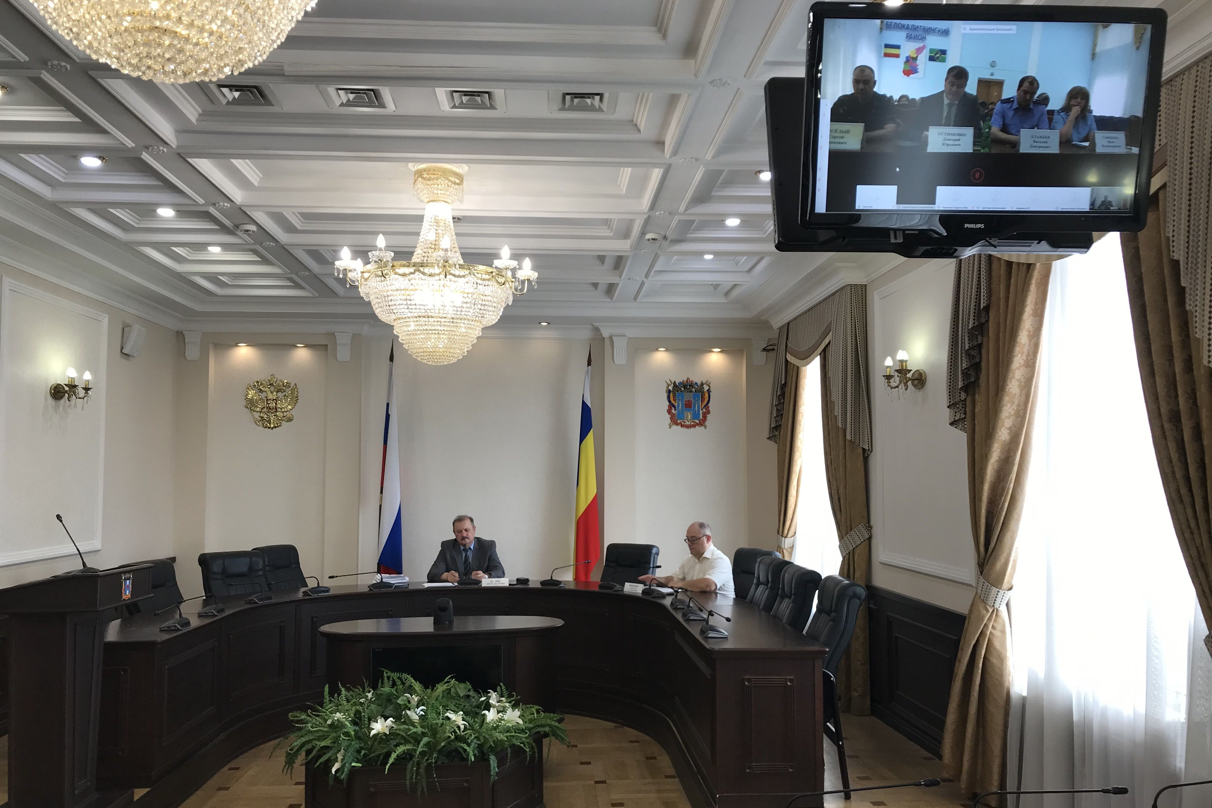 В Белокалитвинском и Тацинском районах прошли научно-практические конференции по противодействию коррупции