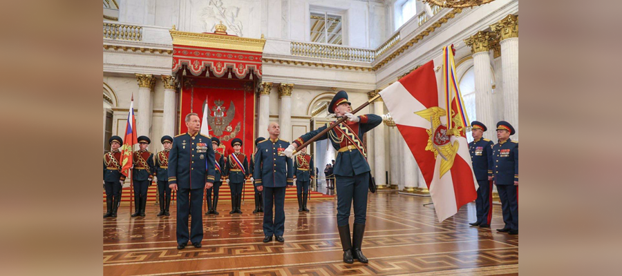 Директор Росгвардии Герой России генерал армии Виктор Золотов вручил орден Жукова Северо-Западному округу Росгвардии