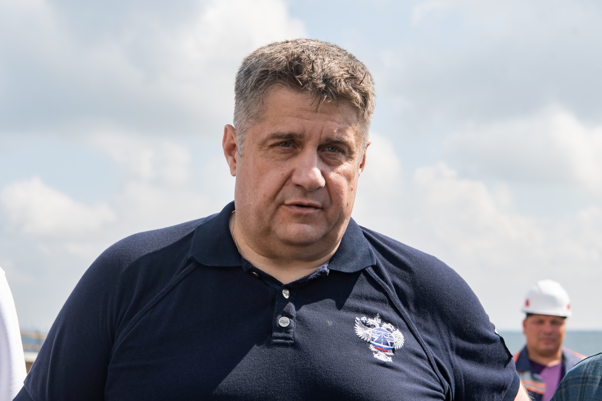 Роман Новиков