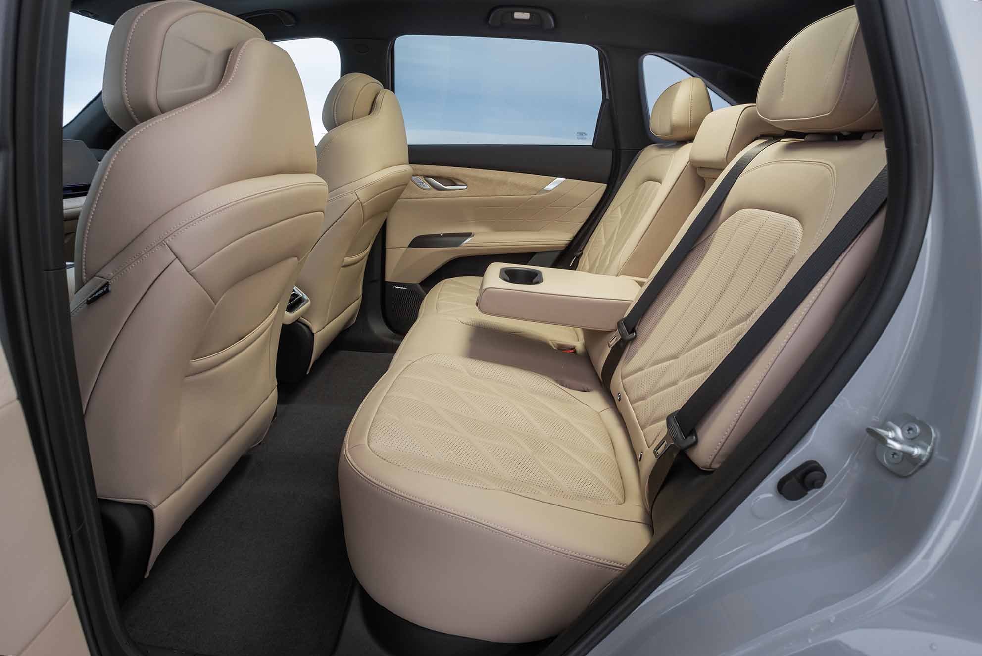 Changan CS 75 Plus AWD: цены и тест-драйв в Лапландии