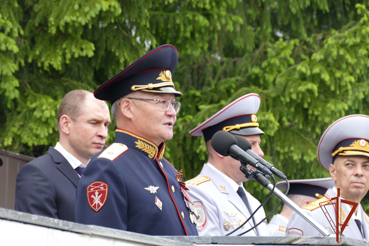 Начальник Управления Росгвардии по Омской области посетил торжественное мероприятие, посвященное Дню выпускника в Омской Академии МВД России