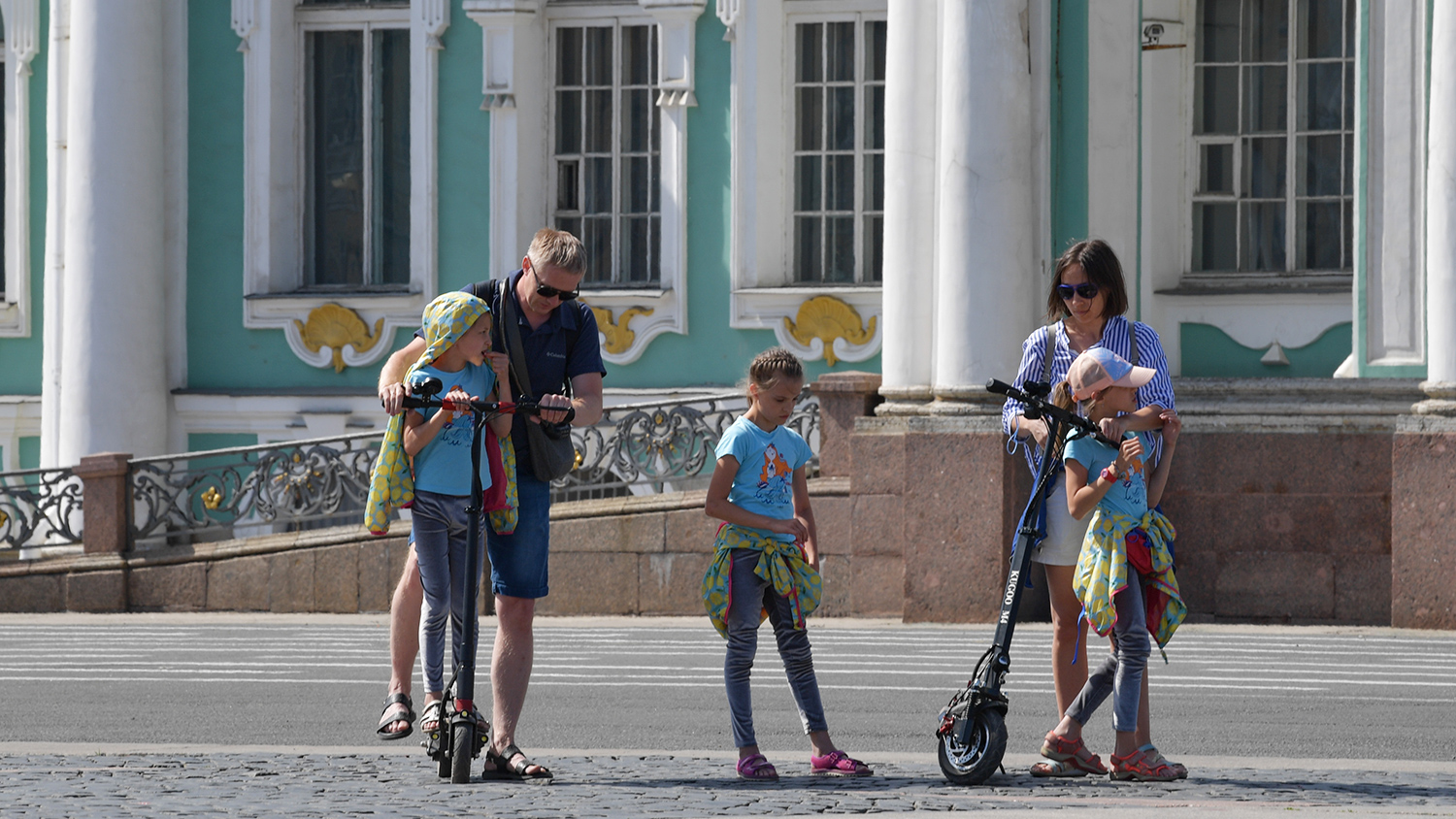 Планируется многодетным