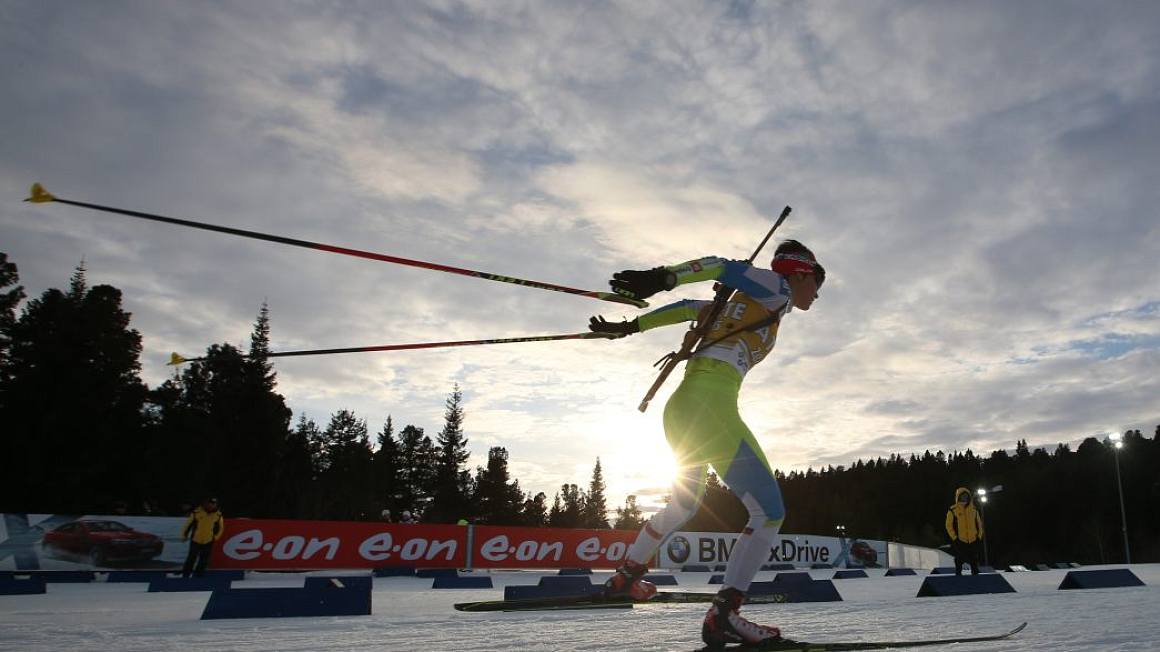 Женскую гонку на этапе Кубка России по биатлону в Увате перенесли из-за мороза - фото