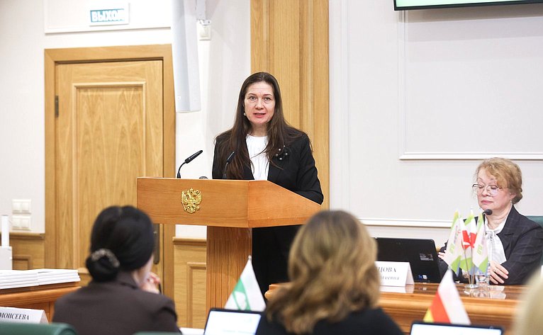 Анастасия Жукова провела встречу с лидерами XIV Всероссийской акции «Добровольцы – детям»