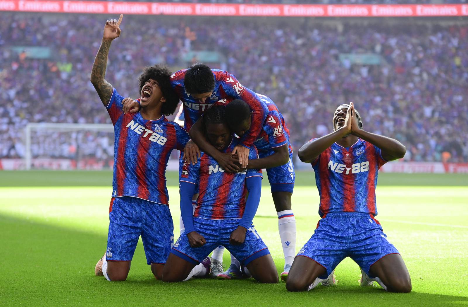 «Кристал Пэлас» уверенно переиграл киевское «Динамо» в Лиге конференций