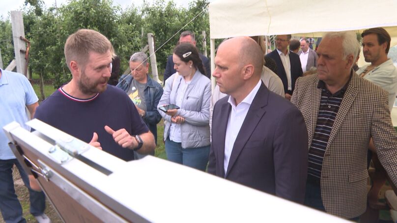 Сегодня губернатор Алексей Беспрозванных провел рабочий выезд в Гвардейский округ