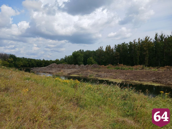 В Саратовской области после расчистки реки построят пляжный городок 