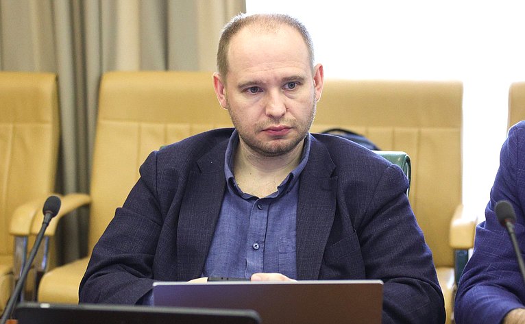 Совещание Комитета Совета Федерации по экономической политике «Актуальные вопросы развития почтовой связи в Российской Федерации»