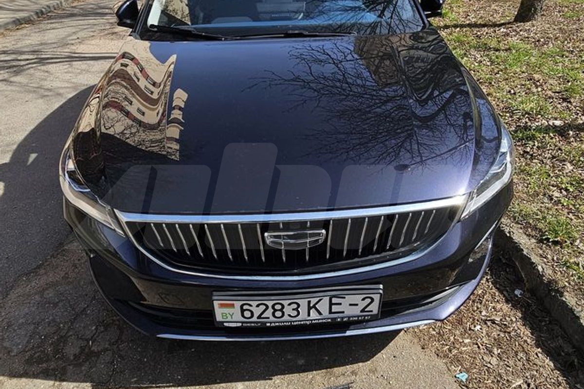От «бюджетников» до Mercedes: смотрим автомобили с пробегом, выставленные на продажу в 2026-м