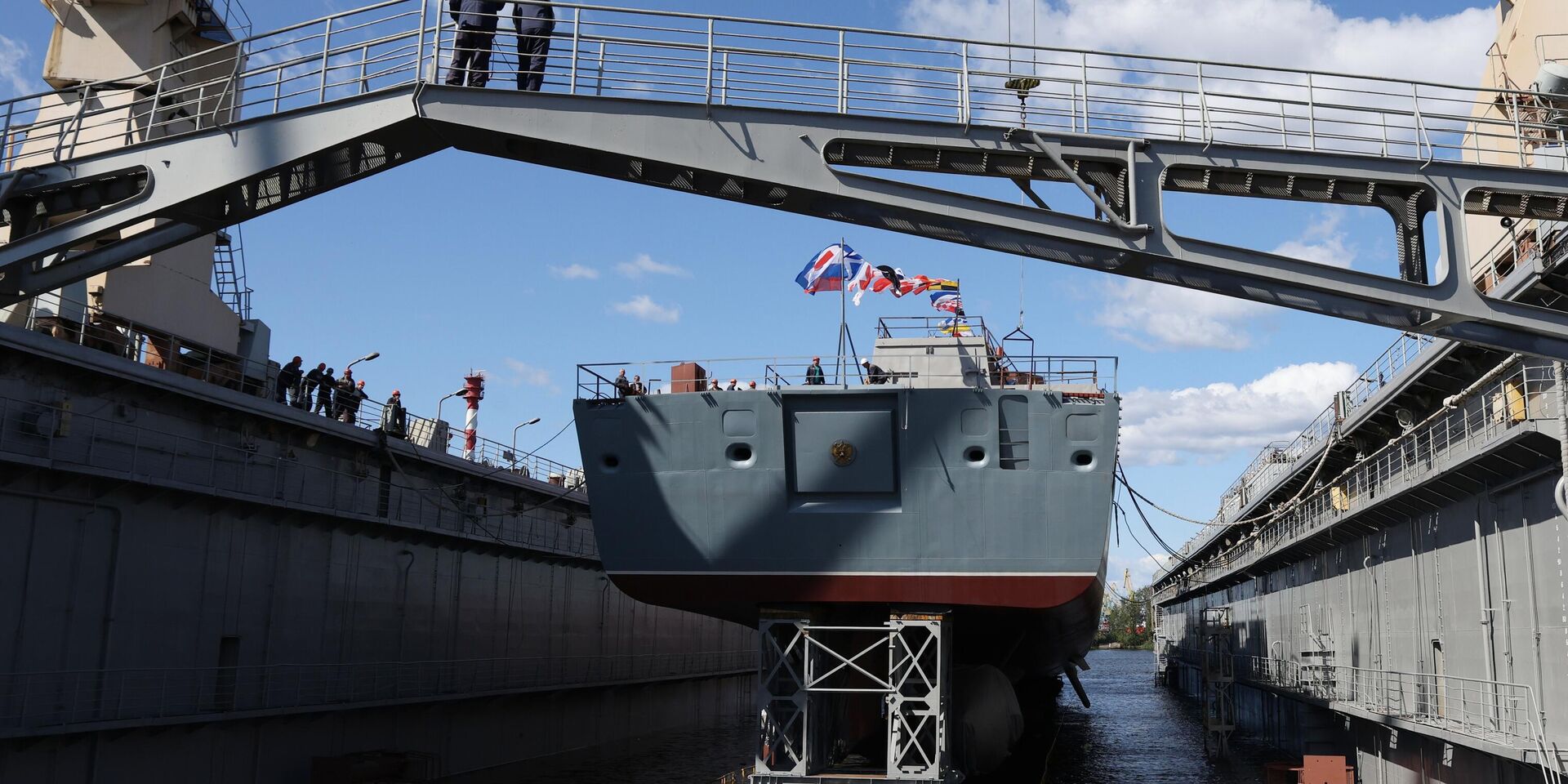 Церемония спуска на воду фрегата Адмирал Амелько в Санкт-Петербурге - ИноСМИ, 1920, 26.08.2025