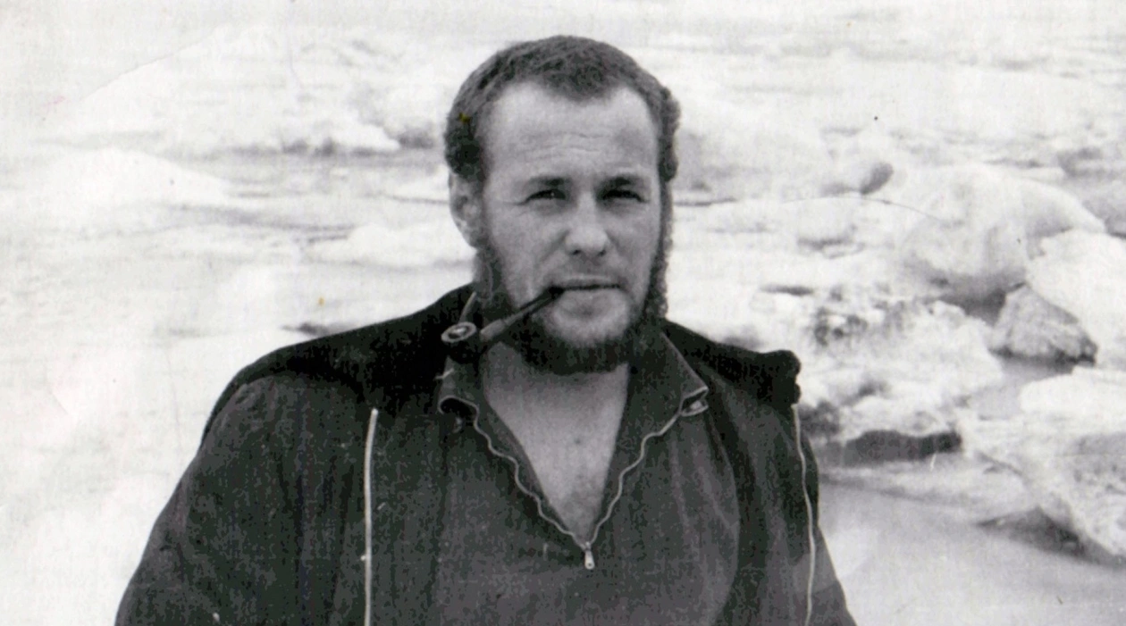 Олег Куваев на полевых работах, первая половина 1960-х из архива О. М. Куваева