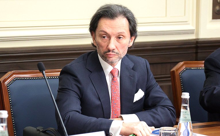 Максим Кавджарадзе