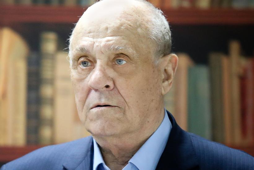 Владимир Меньшов