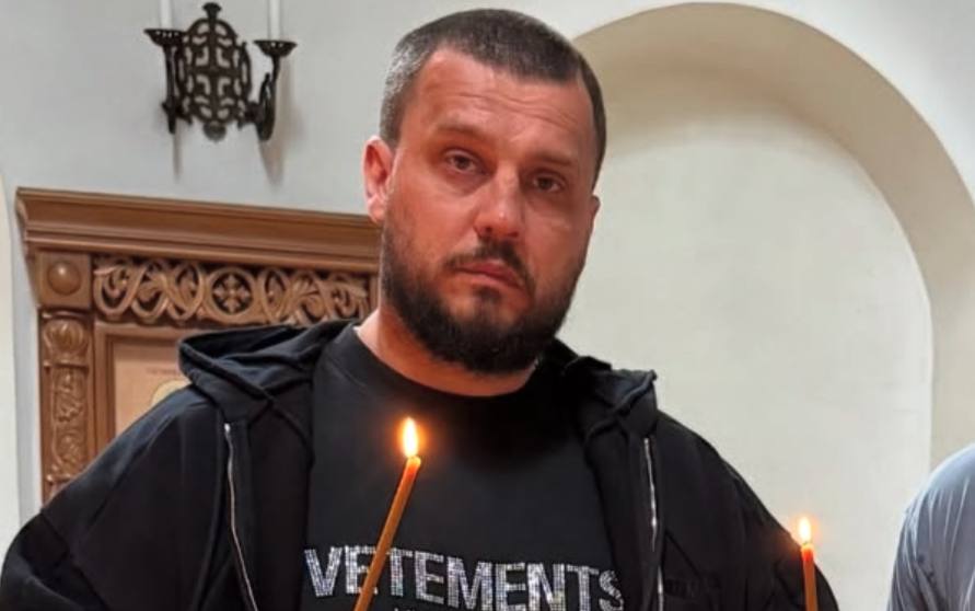 «Морили голодом и пытали»: вскрылись жуткие подробности «лечения» в элитном рехабе для звезд 