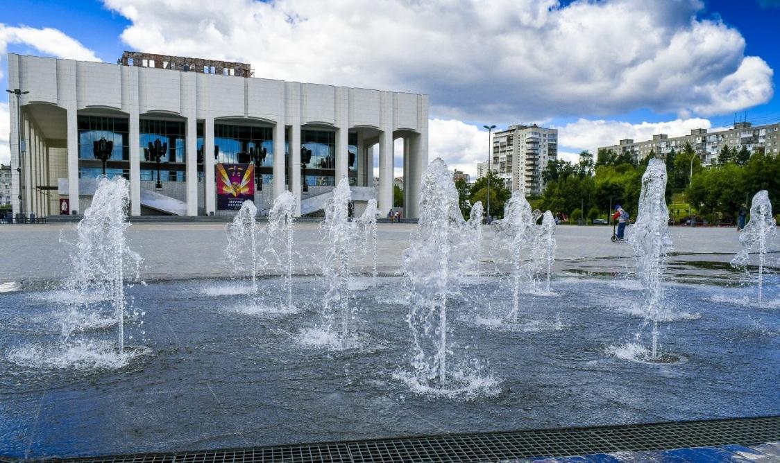 В Перми началась работа городских фонтанов