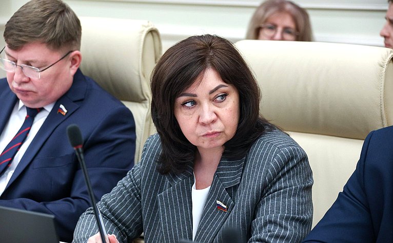 Анна Кочерова